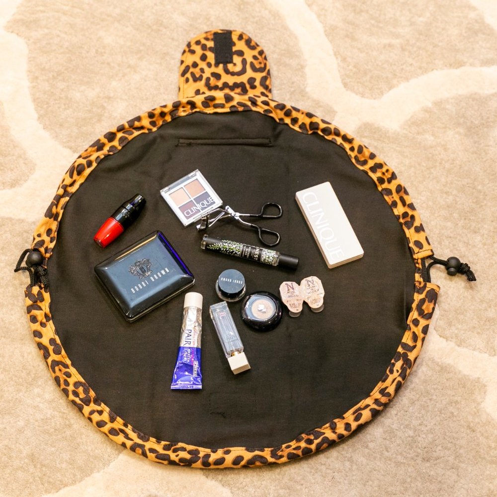 Animal Print Drawstring Cosmetic Bag (Dark)